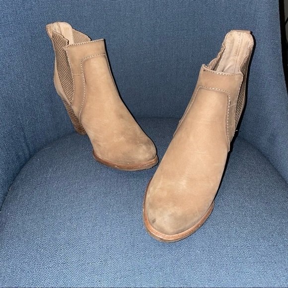 Ugg cobie booties - Picture 2 of 11
